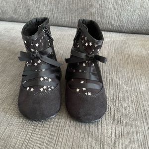 Michael Kors Baby Boots